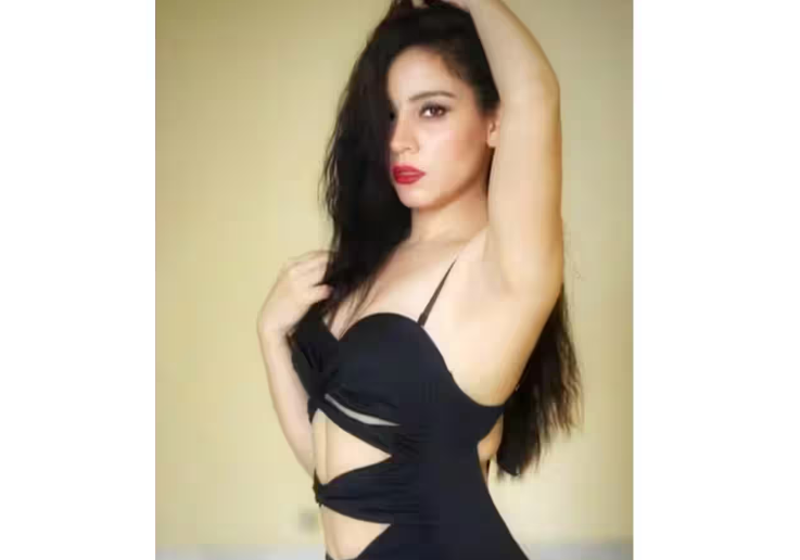 Ruby Bharaj The Smoking Hot Siren